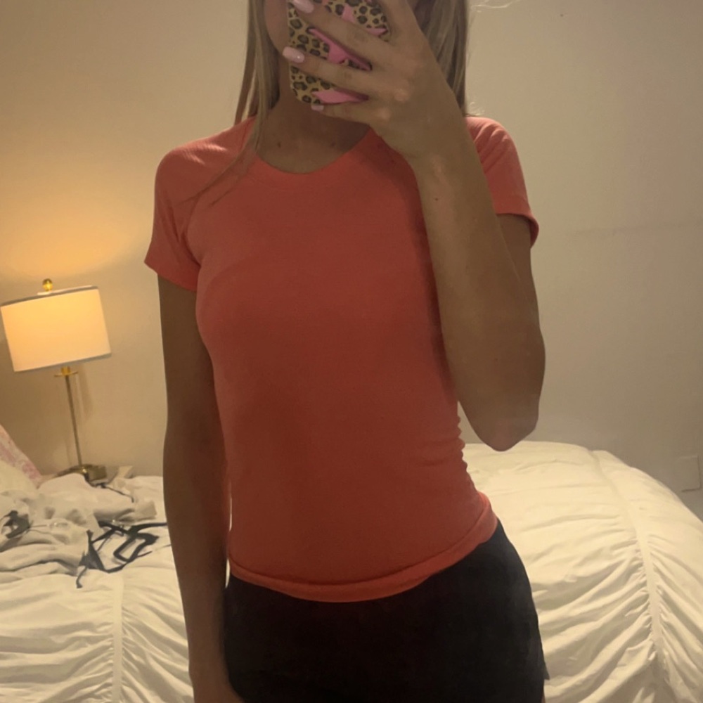 Lulu short sleeve swiftly raspberry cream